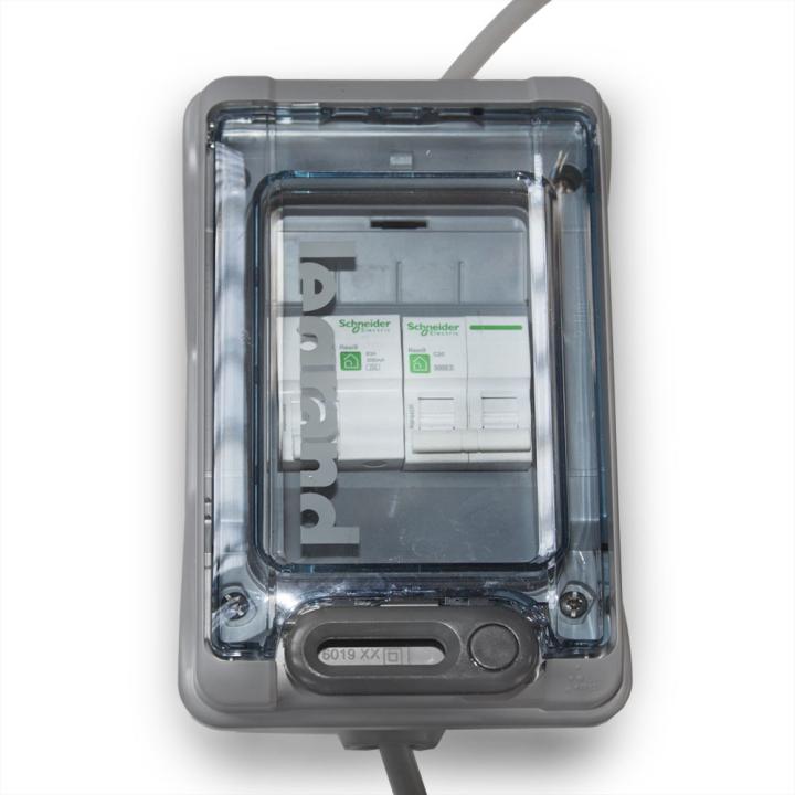 AC 230V single-phase protection box