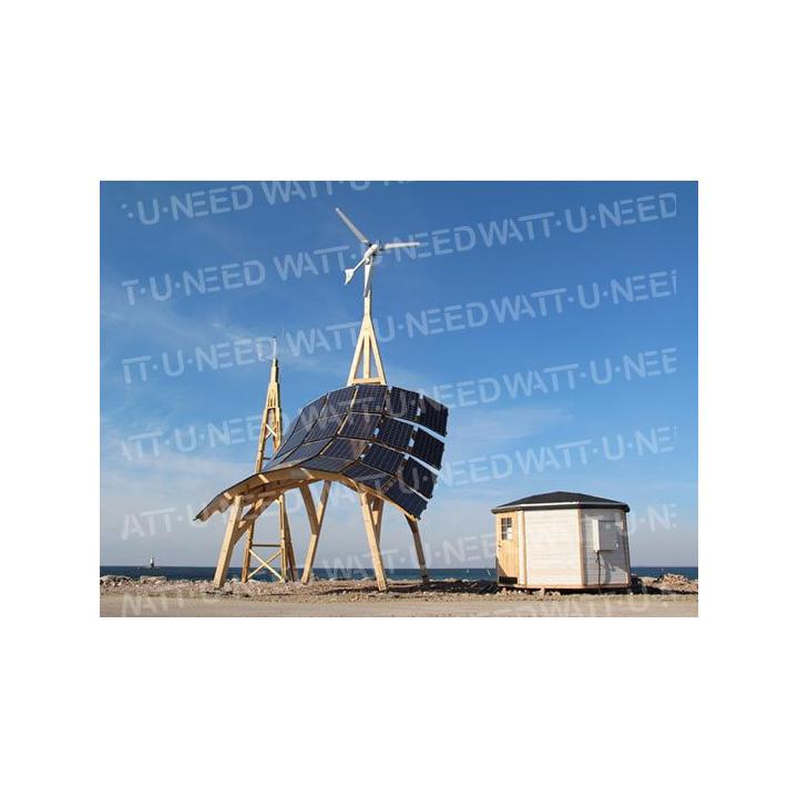 Giraffe 2.0 innoVentum Hybrid Wind and Solar Power Plant