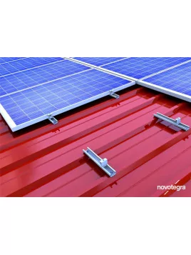 Fixing kit for steel roofs