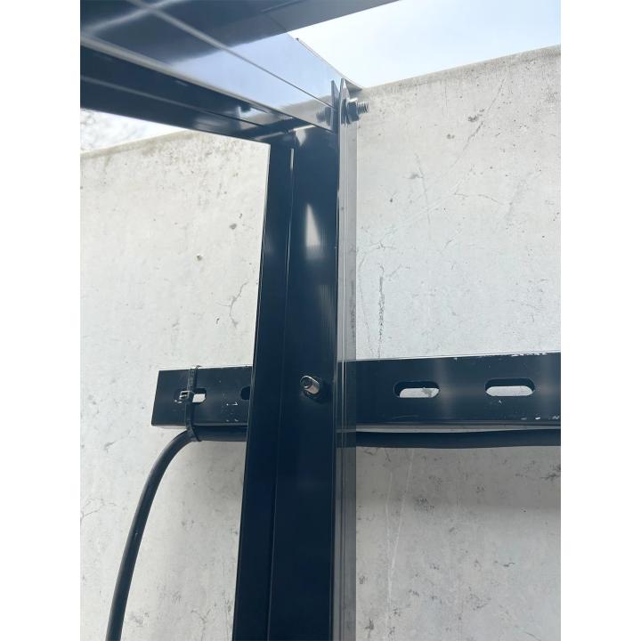 Balcony mounting kit