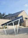 Carport fotovoltaico de aluminio con 15 paneles