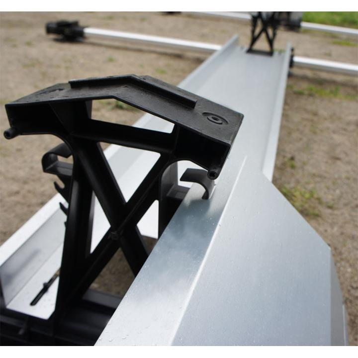 Back wind deflector for FlatFix racking system