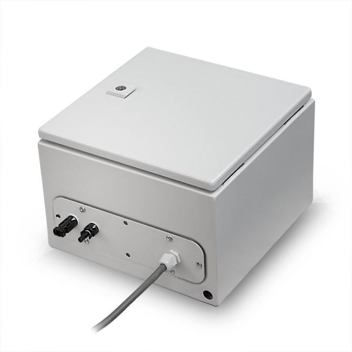 Prewired box for solar kit regulator