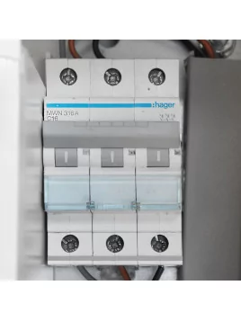 Prewired box for solar kit regulator