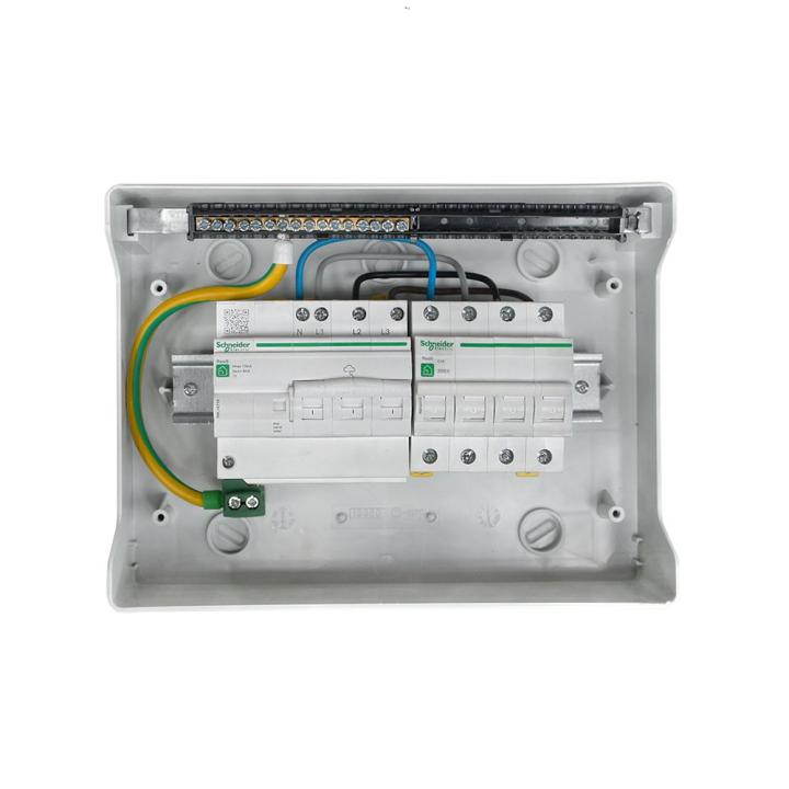 Una caja parafoudre con un escenógrafo de 2 entradas
